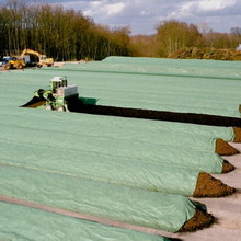 Kompost-/ Hackschnitzelschutzvlies TopTex Größe : 4 x 50m (200qm)